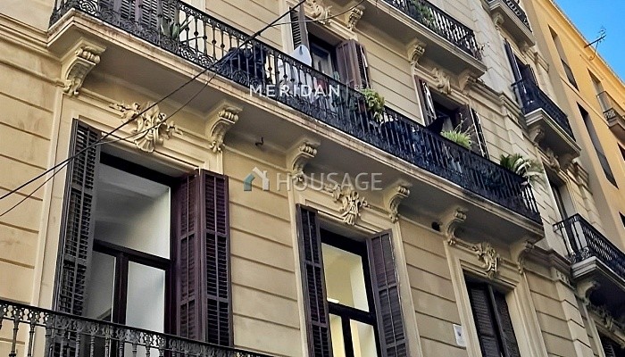 Piso de 4 habitaciones en venta en Barcelona, 137 m²