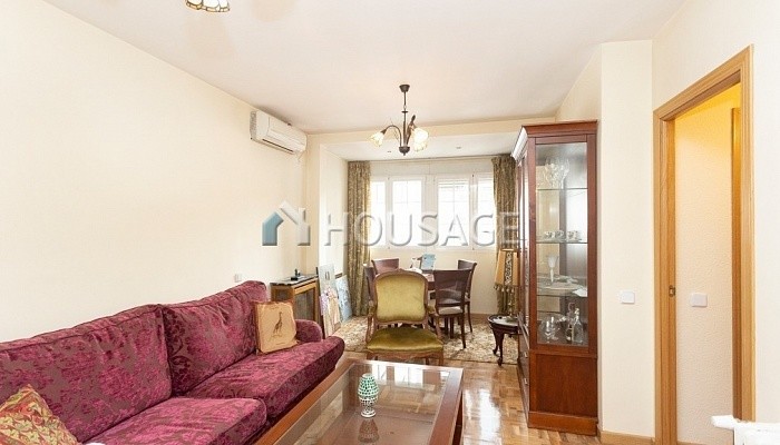 Piso de 2 habitaciones en venta en Madrid, 74 m²