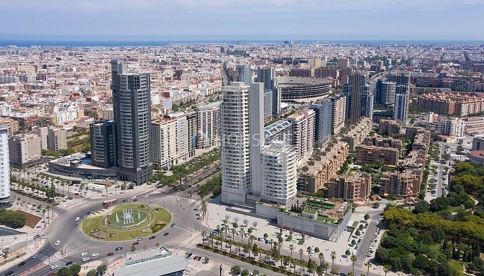 Piso de 4 habitaciones en venta en Valencia, 296 m²