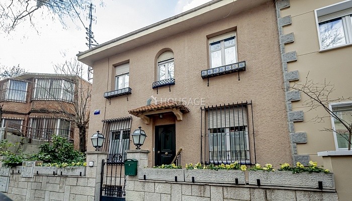 Villa en venta en Madrid, 270 m²