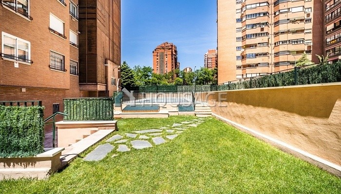 Piso de 4 habitaciones en venta en Madrid, 117 m²