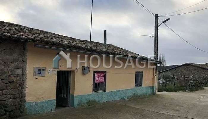 Villa a la venta en la calle CL PEREGRINOS Nº 17, Bejar
