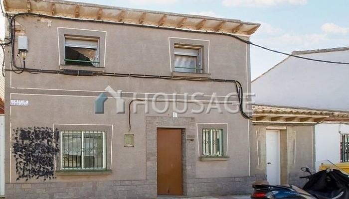 Casa a la venta en la calle C/ Ramón y Cajal, La Joyosa