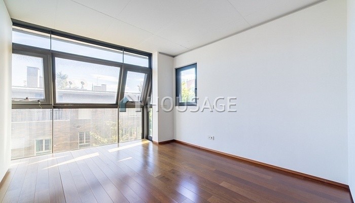 Piso de 4 habitaciones en venta en Madrid, 468 m²