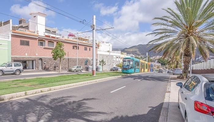 Villa en venta en Santa Cruz de Tenerife, 557 m²