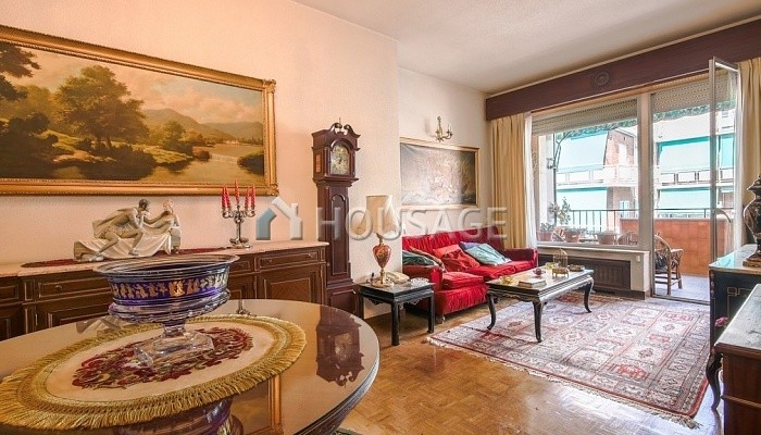Piso de 4 habitaciones en venta en Madrid, 158 m²