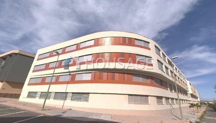 Piso de 3 habitaciones en venta en Santa Lucía de Tirajana, 71 m²