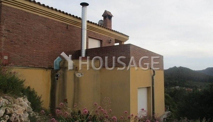 Villa a la venta en la calle C/ Ginesta, Resid. Los Cerezos, Torrelles de Llobregat