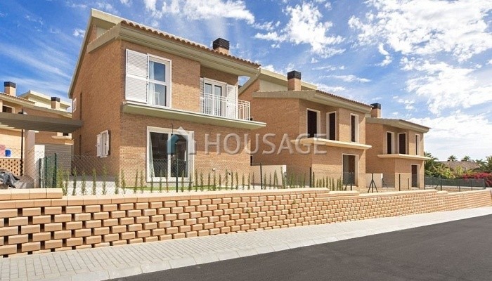 Villa de 3 habitaciones en venta en La Nucía, 199.42 m²