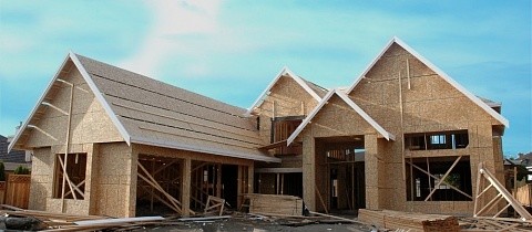 Cuánto cuesta construir una casa de obra y prefabricada