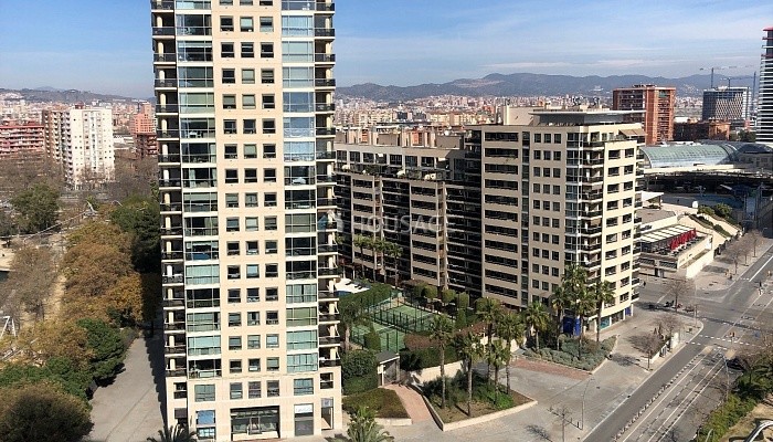 Piso de 2 habitaciones en venta en Barcelona, 145 m²