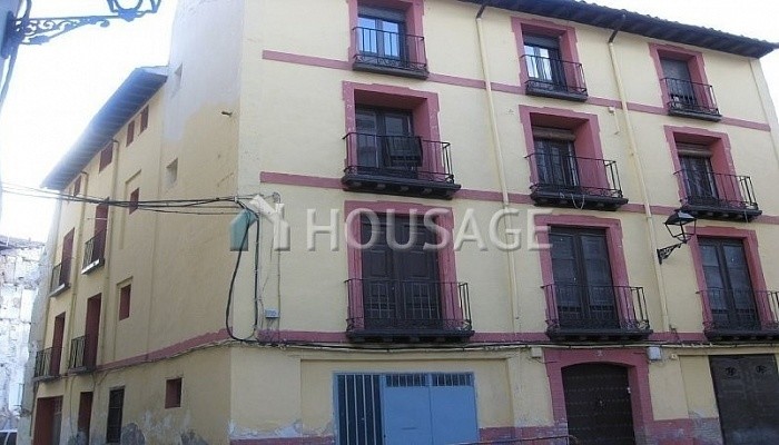 Piso de 6 habitaciones en venta en Zaragoza, 141 m²