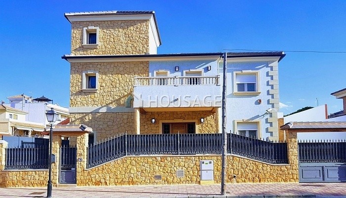 Villa de 4 habitaciones en venta en Jacarilla