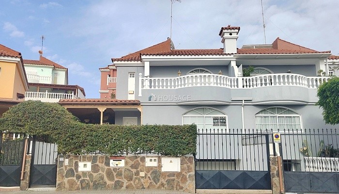 Villa en venta en San Bartolomé de Tirajana, 229 m²