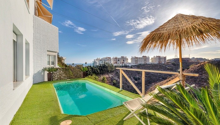Villa en venta en Fuengirola, 250 m²