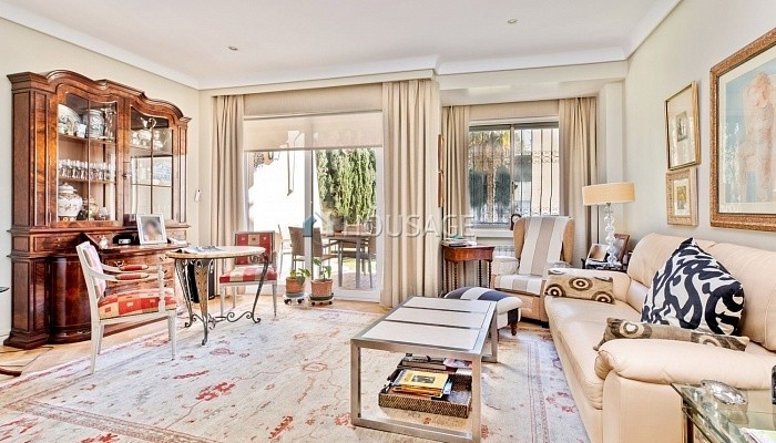 Villa en venta en Madrid, 234 m²