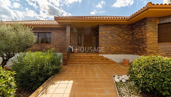 Villa en venta en Torrelodones, 447 m²