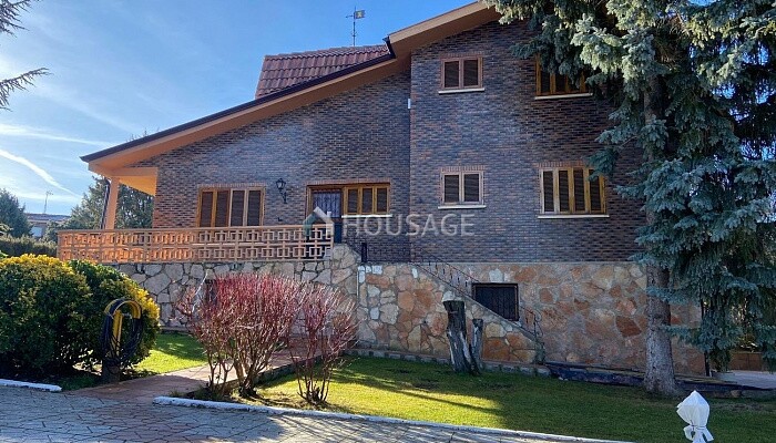 Villa en venta en Aranda De Duero, 375 m²