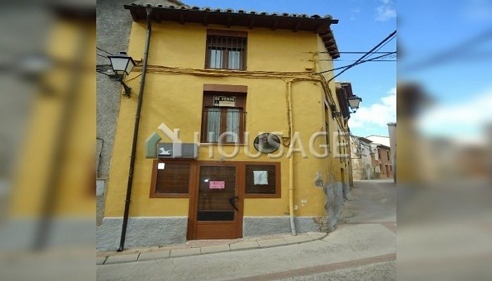 Villa de 3 habitaciones en venta en Huesca, 213 m²