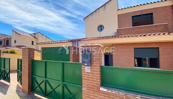 Villa en venta en Bargas, 212 m²