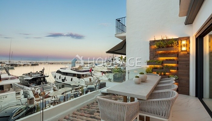 Piso de 3 habitaciones en venta en Marbella, 118 m²