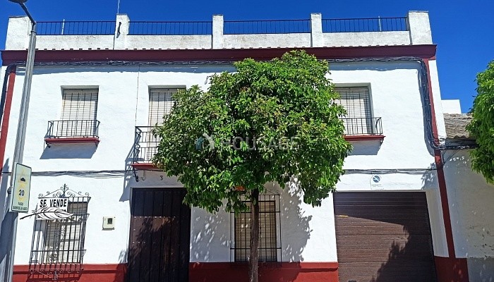 Villa en venta en Palma Del Rio, 258 m²