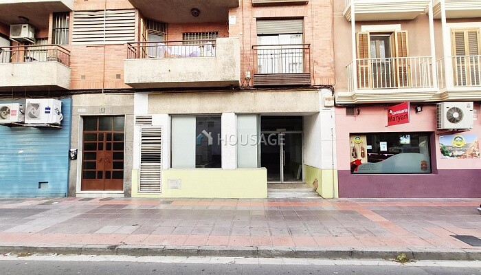 Local en venta en Almería capital, 137 m²