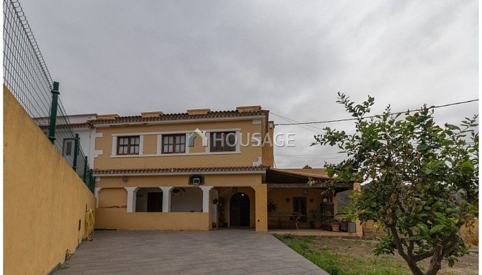 Villa en venta en Santa Brigida, 305 m²