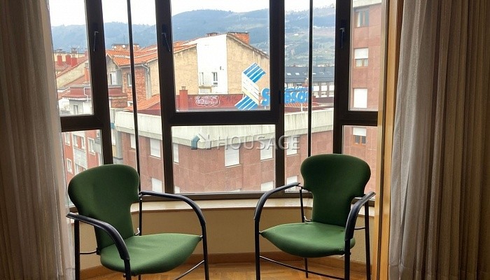 Piso en venta en Oviedo, 65 m²