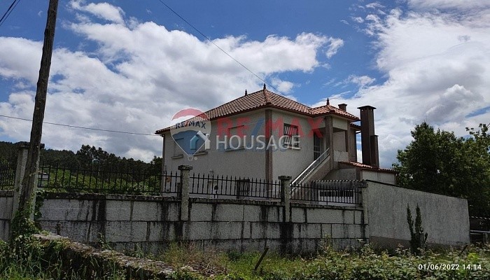 Villa en venta en La Cañiza, 230 m²