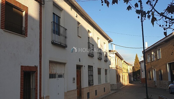 Casa de 1 habitacion en venta en Pozorrubio de Santiago, 361 m²