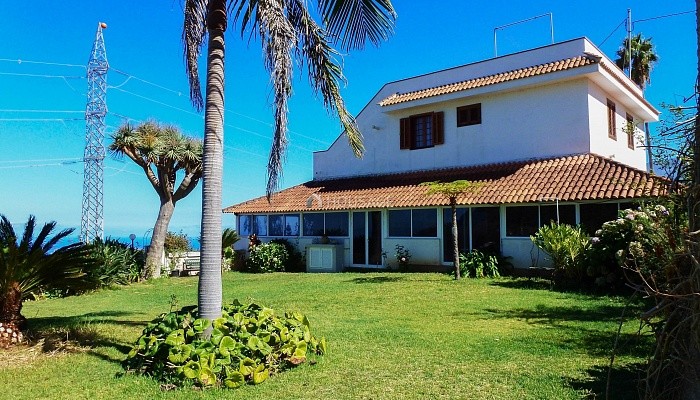 Villa en venta en Los Realejos, 416 m²