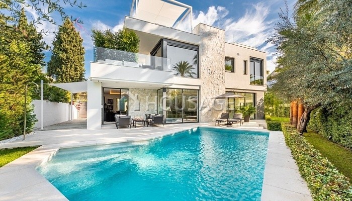 Villa a la venta en la calle Avenida Buchinger 19, Marbella
