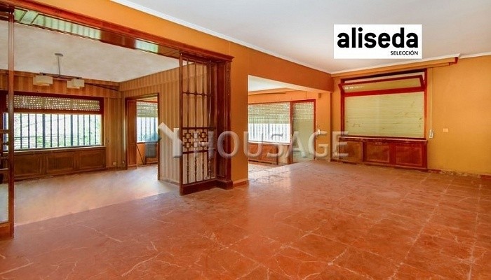 Villa de 7 habitaciones en venta en Madrid, 463 m²