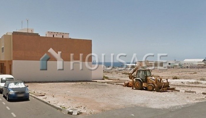 Urban Land Residential for sale for 74.000€ with 400m2 located in alcaldes mayores street (Puerto del Rosario)