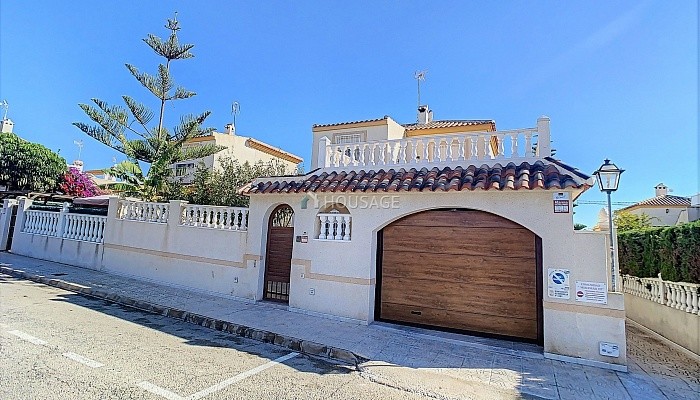 Villa en venta en Torrevieja, 170 m²