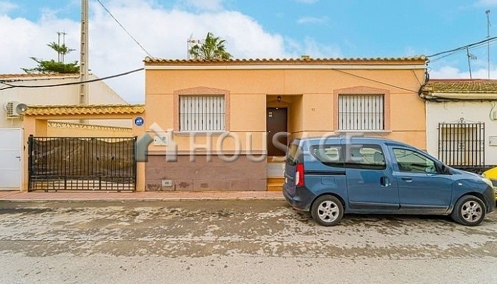 Casa a la venta en la calle C/ Barracas, Benejúzar