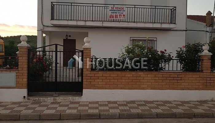 Casa de 6 habitaciones en venta en Villacarrillo, 300 m²