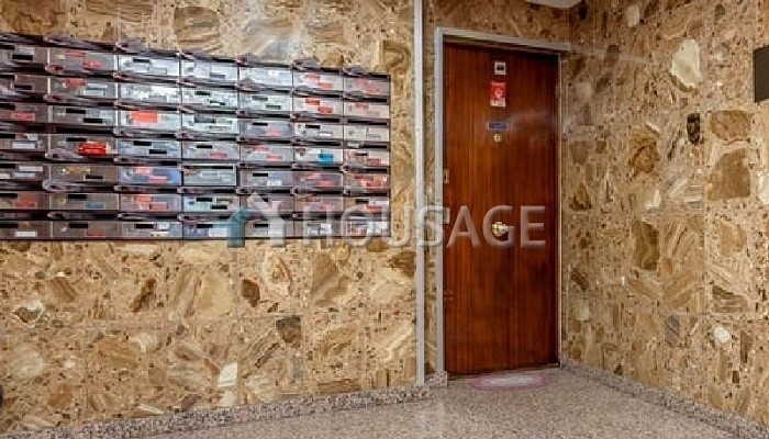 Oficina de 1 habitacion en venta en Madrid, 217 m²