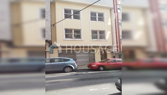 Piso de 4 habitaciones en venta en Ferrol
