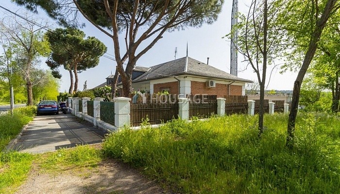 Villa en venta en Madrid, 188 m²