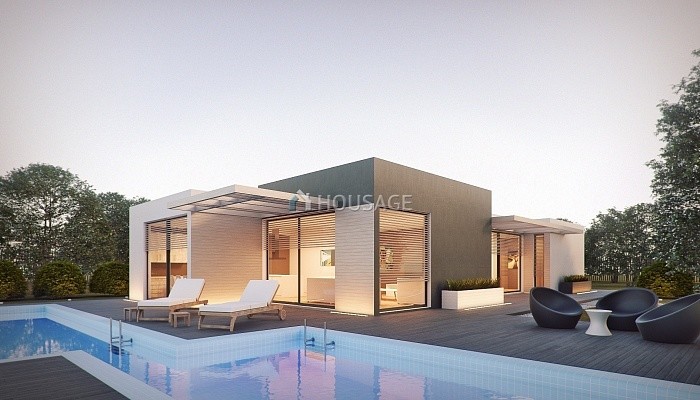 Villa de 3 habitaciones en venta en Estepona, 130 m²