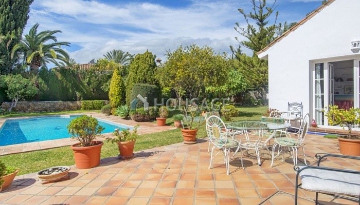 Villa de 4 habitaciones en venta en Marbella