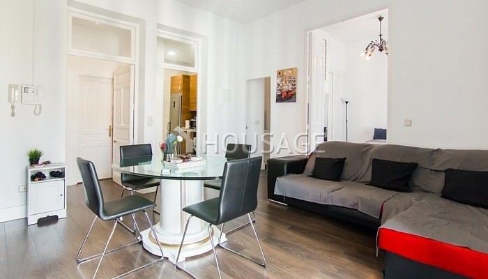 Piso de 4 habitaciones en venta en Madrid, 131 m²