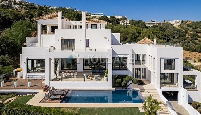Villa de 5 habitaciones en venta en Marbella, 860 m²