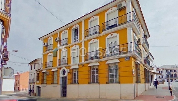 Piso de 3 habitaciones en venta en Córdoba
